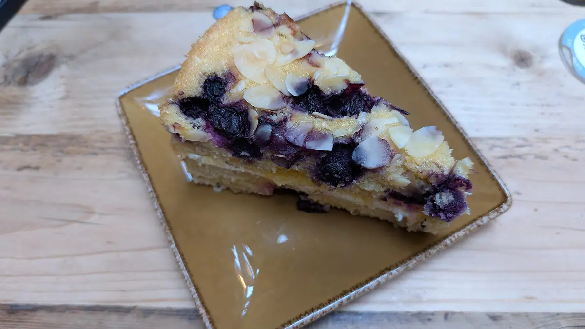 Rachel's Cakery – cake shop in Culnady, Maghera